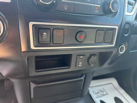 2017 Nissan Titan XD