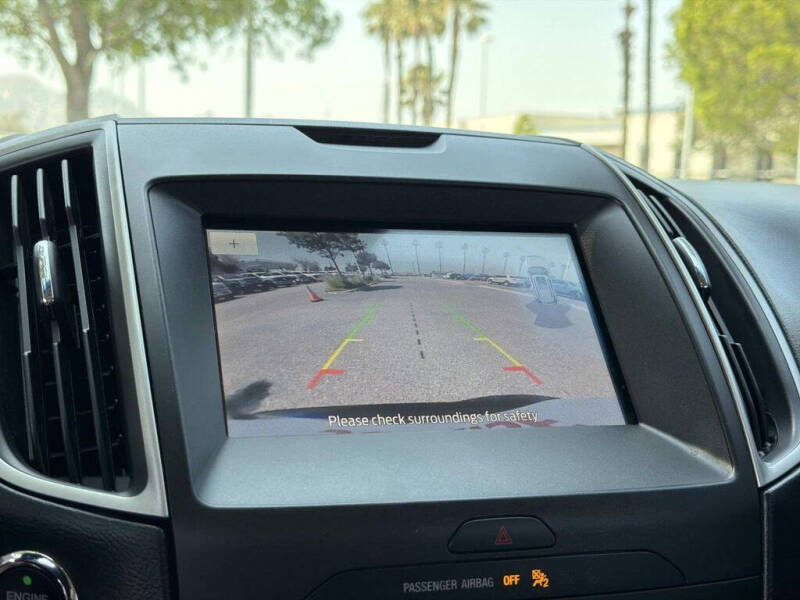 2020 Ford Edge SEL