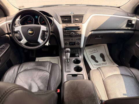 2011 Chevrolet Traverse LT