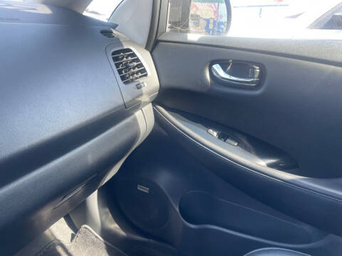 2015 Nissan LEAF S