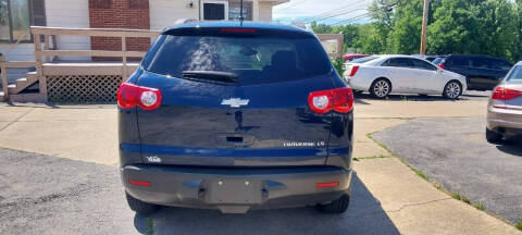2012 Chevrolet Traverse LS