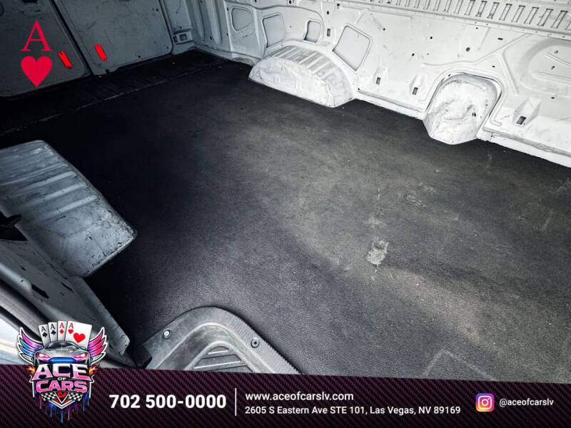 2011 Ford E-Series E-350 SD