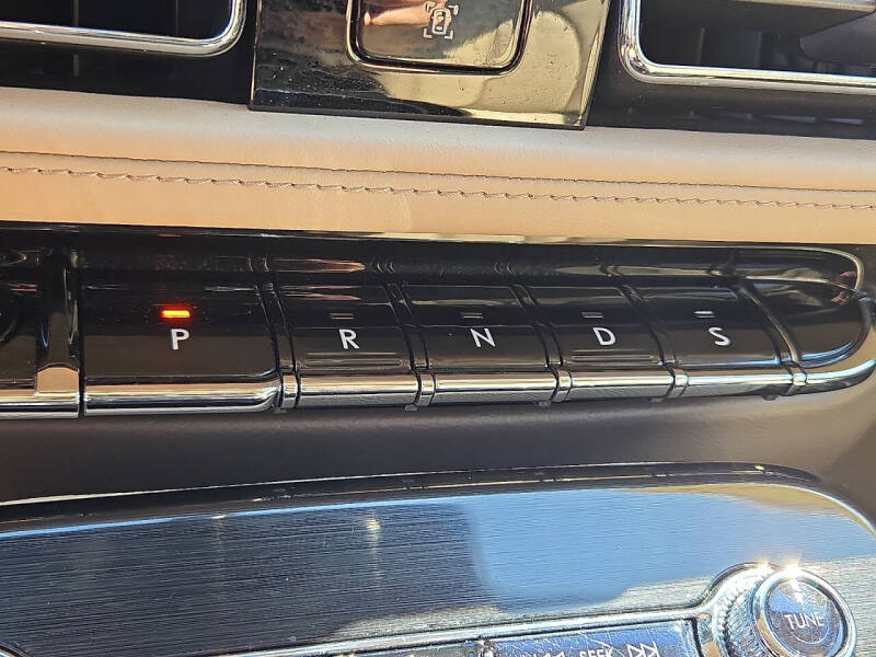 2022 Lincoln Nautilus Standard