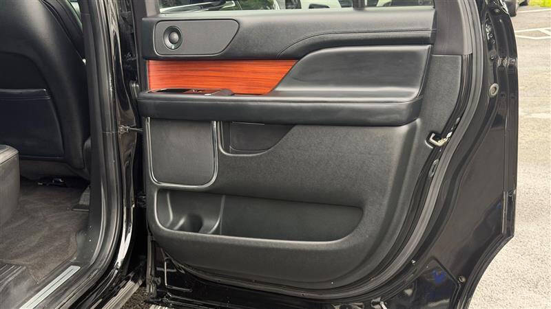 2018 Lincoln Navigator L Select