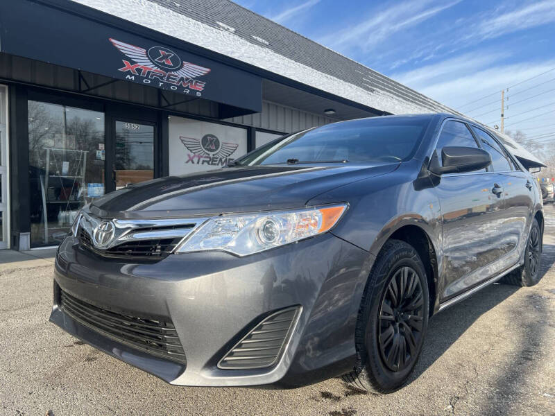 2013 Toyota Camry LE's photo