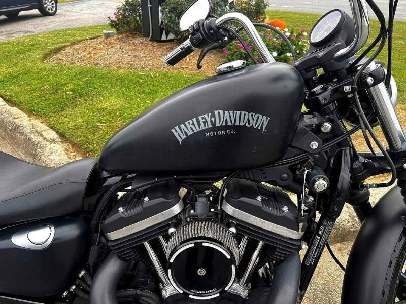 2015 Harley-Davidson XL883N