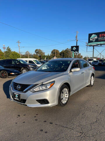 2016 Nissan Altima for sale at ALPINE MOTORS in Milwaukie OR