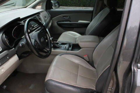 2017 Kia Sedona LX