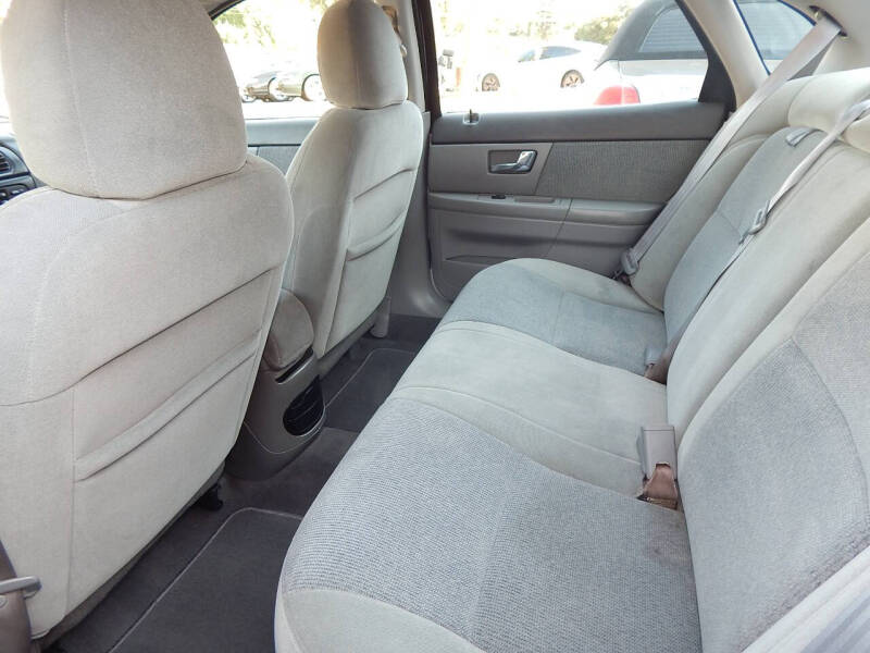 2000 Ford Taurus SEL