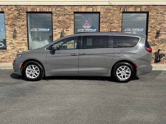 2022 Chrysler Pacifica Touring L