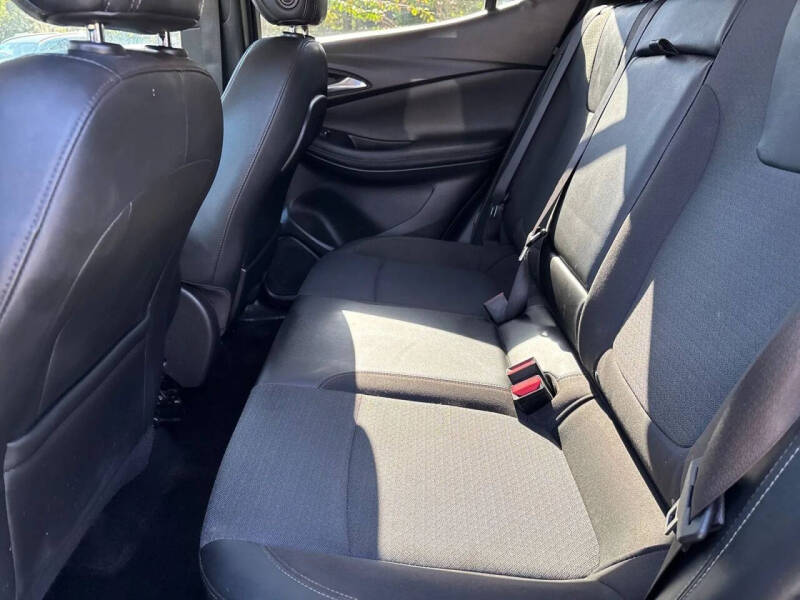 2022 Buick Encore GX Select