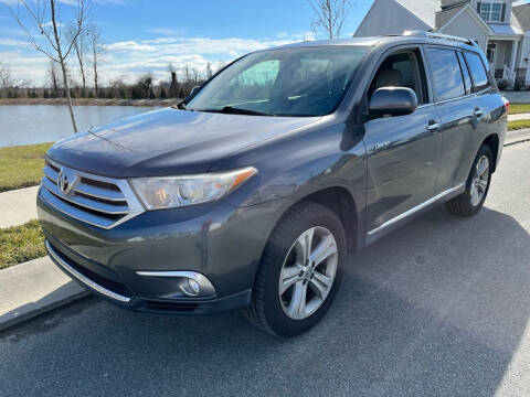 2012 Toyota Highlander for sale at Burkholder Motors in Middletown DE