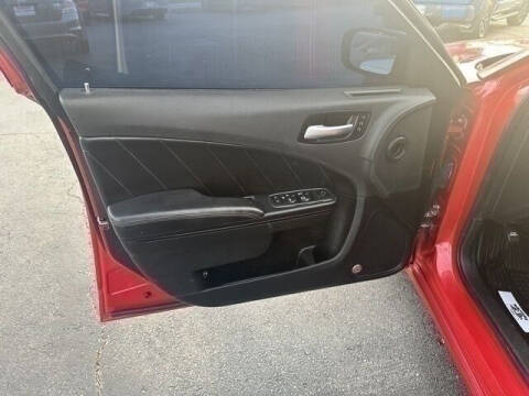 2017 Dodge Charger SXT