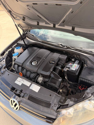 2013 Volkswagen Golf 2.5L PZEV