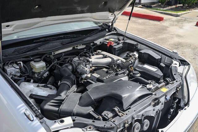 2000 Toyota Crown