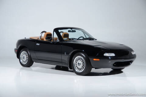 1992 Mazda MX-5 Miata for sale at Motorcar Classics in Farmingdale NY