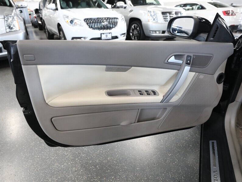 2011 Volvo C70 T5