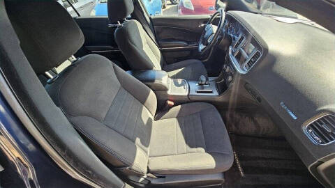 2012 Dodge Charger SE