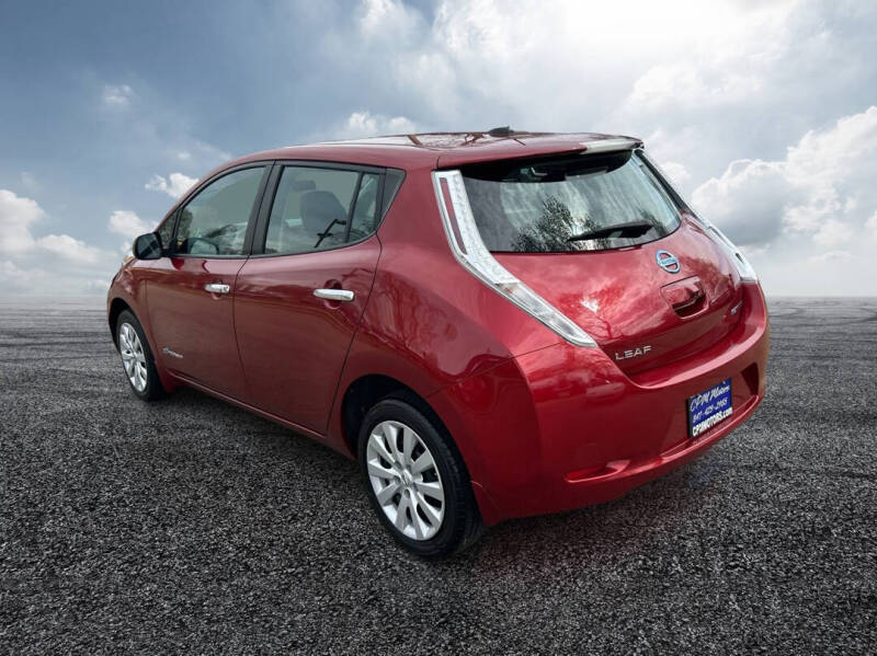 2015 Nissan LEAF