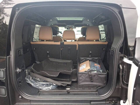 2026 Land Rover Defender 110 P400 X-Dynamic SE