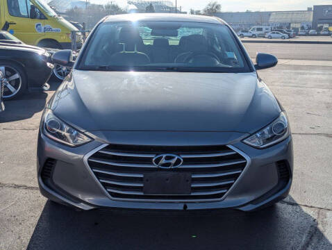 2018 Hyundai Elantra