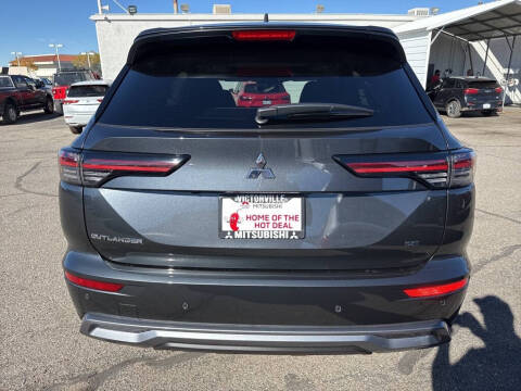 2026 Mitsubishi Outlander SE