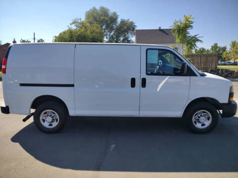 2020 Chevrolet Express 2500