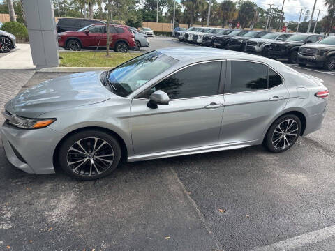 2018 Toyota Camry SE