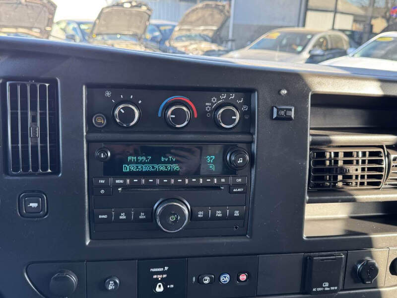 2015 Chevrolet Express 3500