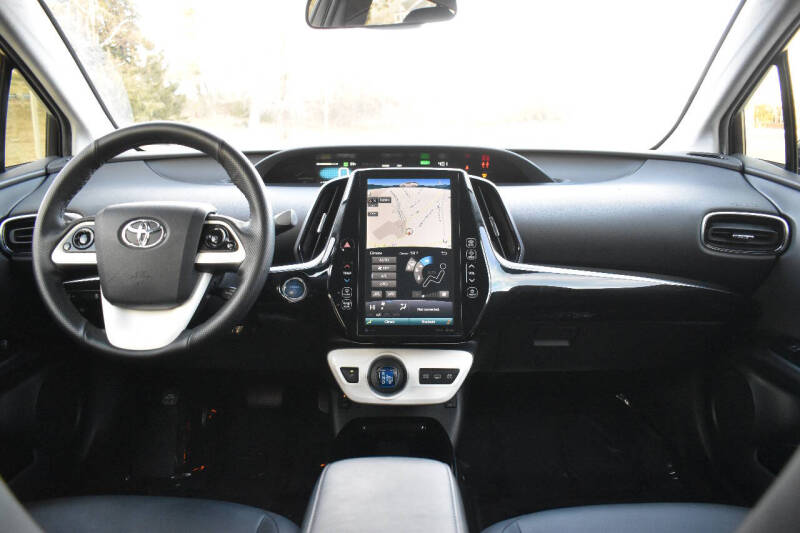 2017 Toyota Prius Prime Plus