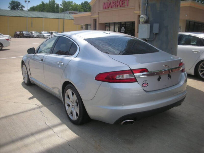 2011 Jaguar XF