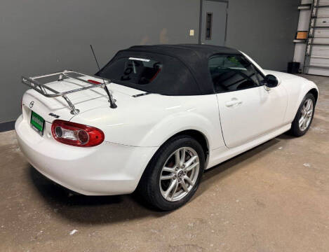 2015 Mazda MX-5 Miata Sport