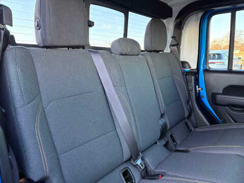 2025 Jeep Gladiator NightHawk