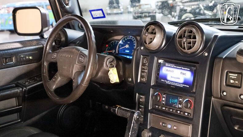 2003 HUMMER H2