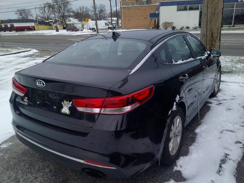 2017 Kia Optima LX