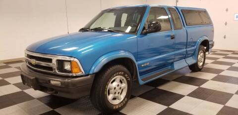 1995 Chevrolet S-10 for sale at 920 Automotive in Watertown WI