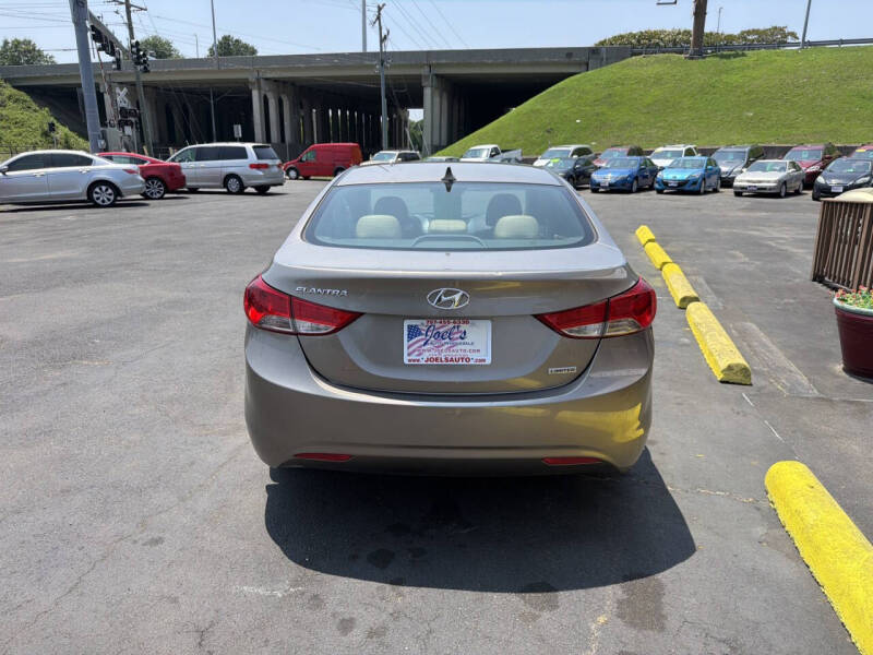 2013 Hyundai Elantra