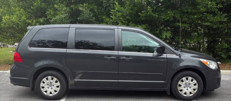 2012 Volkswagen Routan S