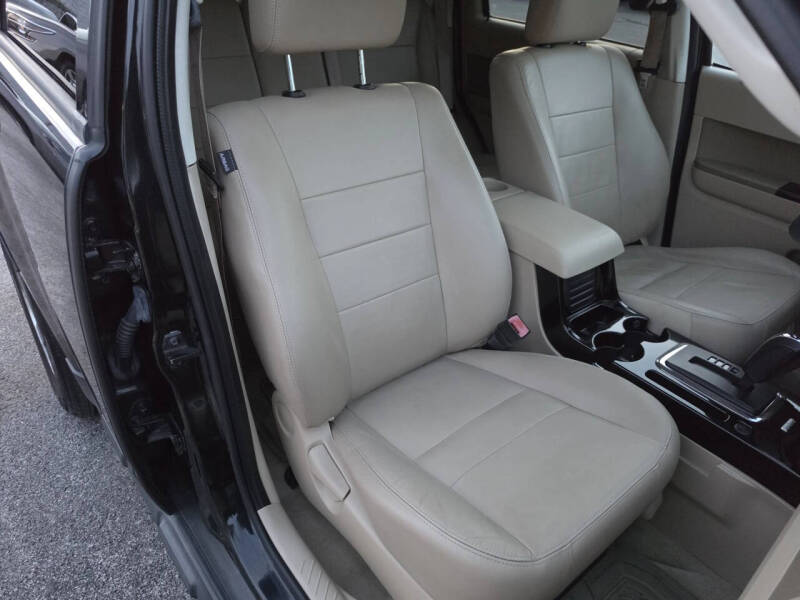 2011 Ford Escape Limited