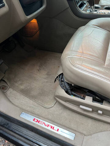 2014 GMC Acadia Denali