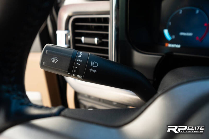 2023 Ford F-450 Super Duty Lariat