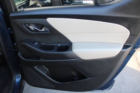 2022 Chevrolet Traverse LS