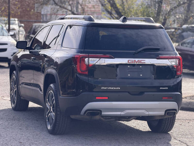 2020 GMC Acadia SLT