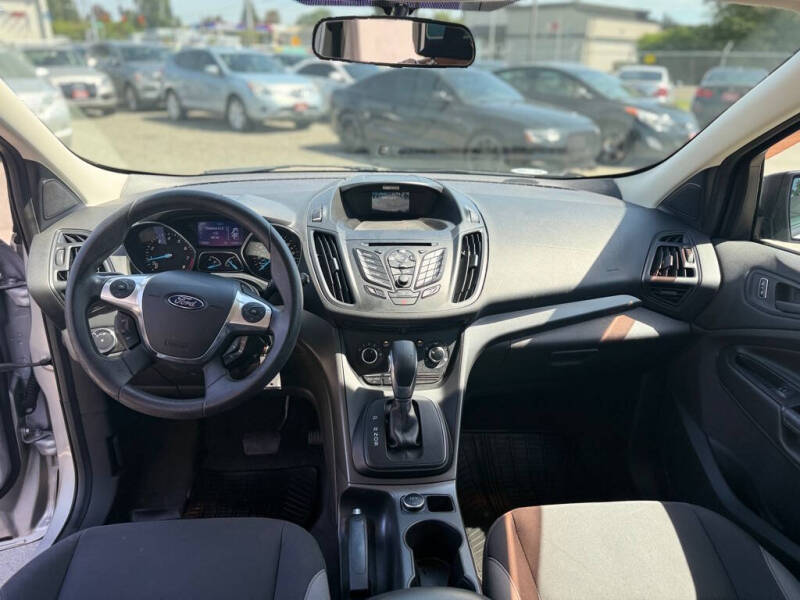 2013 Ford Escape S