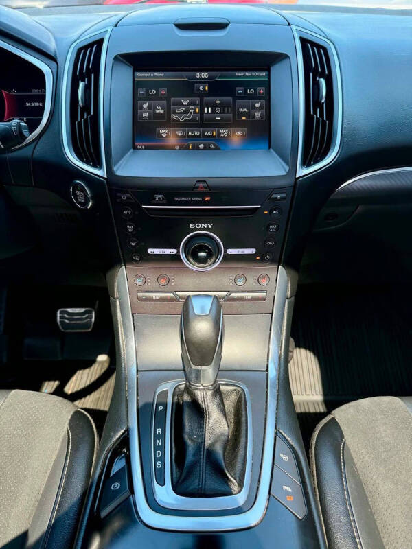 2015 Ford Edge Sport