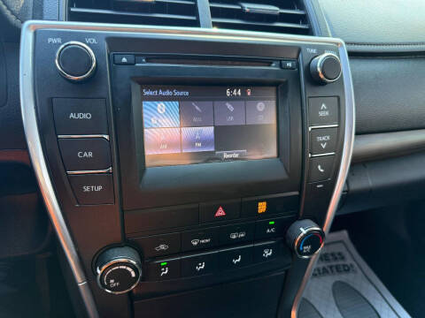 2016 Toyota Camry LE