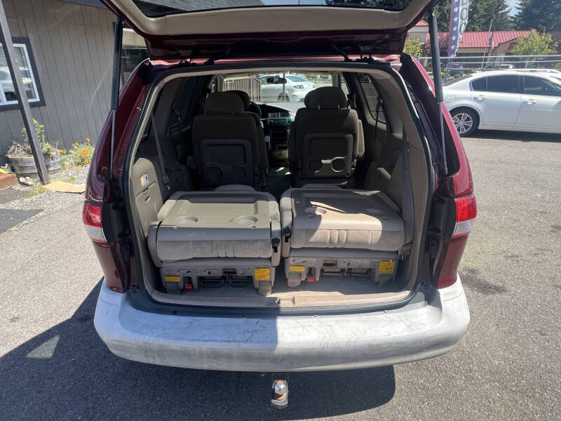 2002 Toyota Sienna LE