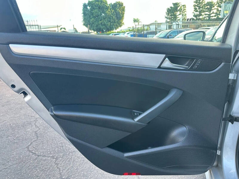 2013 Volkswagen Passat