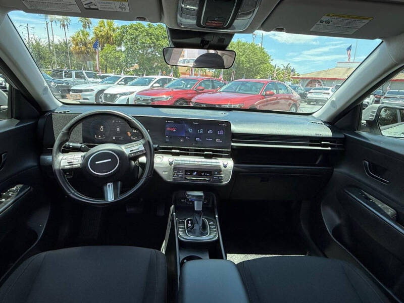 2024 Hyundai Kona SEL