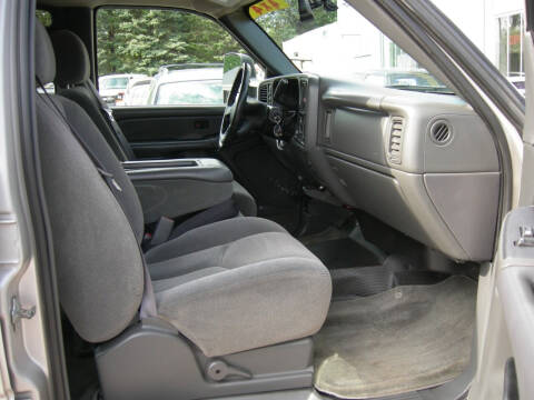 2005 Chevrolet Silverado 2500HD LS